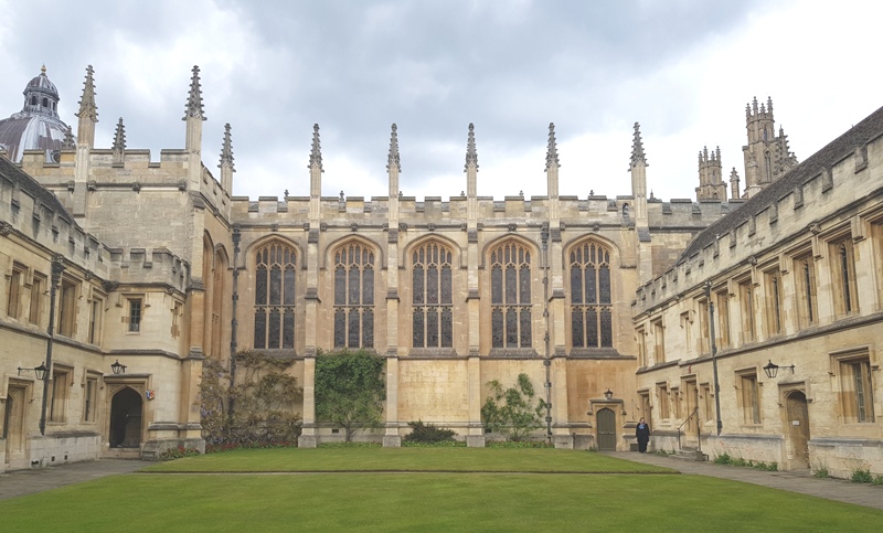 Oxford University Church of Saint mary the virgin